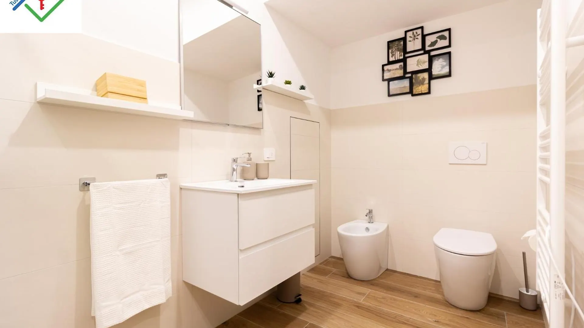 Apartment Dimora Ser Lapo By Tuscanywego Prato  Italy